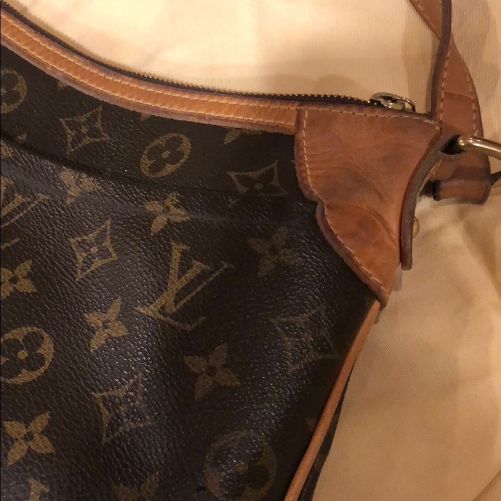 Louis Vuitton Crowe Bag bag. 100% authentic.